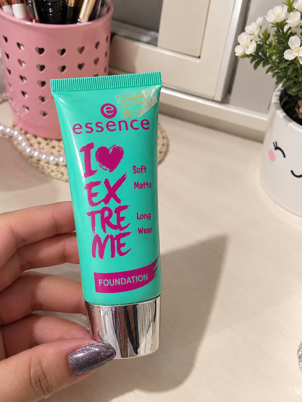 کرم پودر اسنس مدل I Love Extreme سافت مات